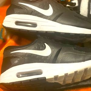 Kids Nike air max zero size 4y